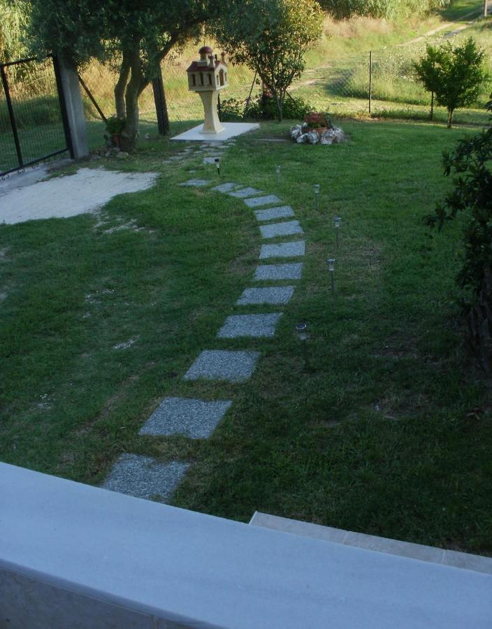 Xerxis Hill/Chalkidiki Τρυπητή Χαλκιδικής Villa Nea Roda Exterior photo